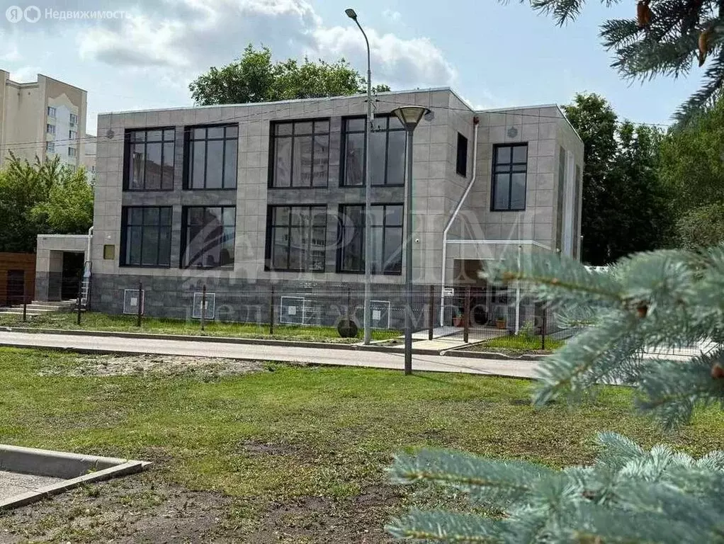 Помещение свободного назначения (200 м) - Фото 0