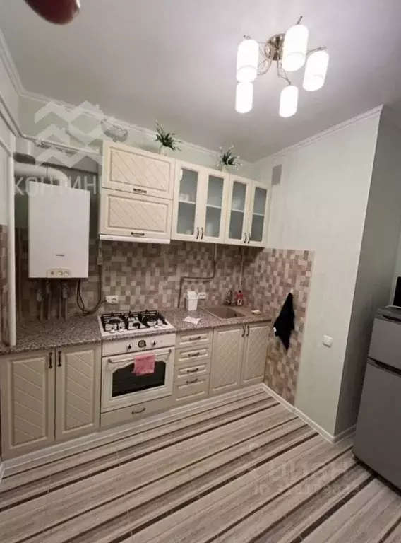 2-к кв. Крым, Евпатория ул. 9 Мая, 90 (60.0 м) - Фото 0