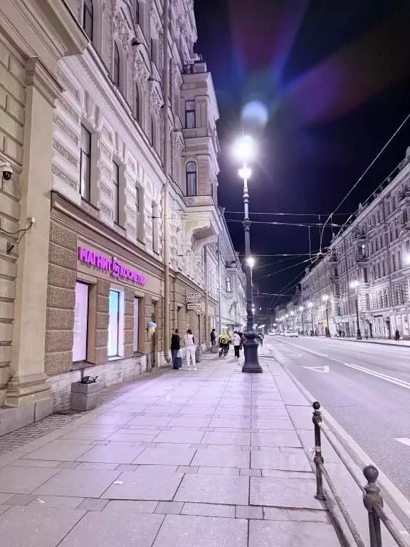 2-к кв. Санкт-Петербург Невский просп., 105 (89.0 м) - Фото 1