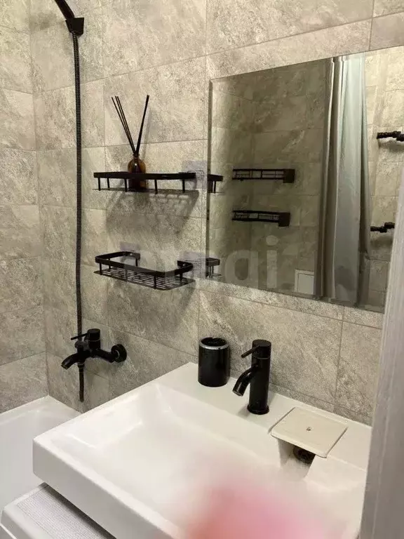 Студия Новосибирская область, Новосибирск Нижегородская ул., 24 (28.0 ... - Фото 1