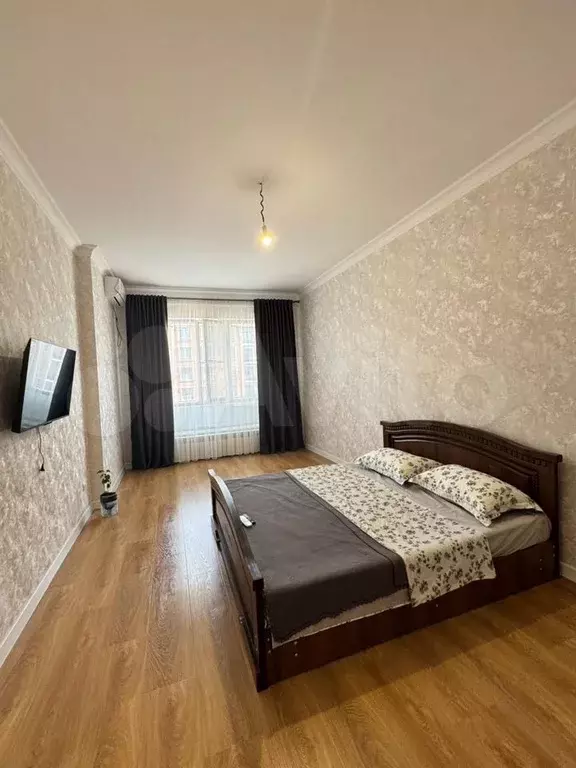 1-к. квартира, 45 м, 8/10 эт. - Фото 0