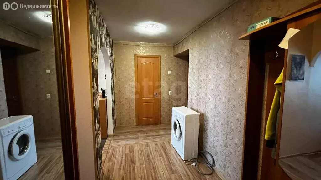 2-комнатная квартира: Улан-Удэ, улица Калашникова, 16 (49.1 м) - Фото 0