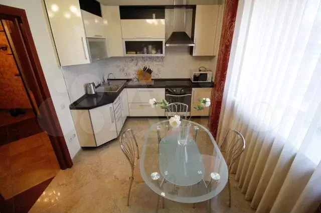 1-к. квартира, 41 м, 4/10 эт. - Фото 0