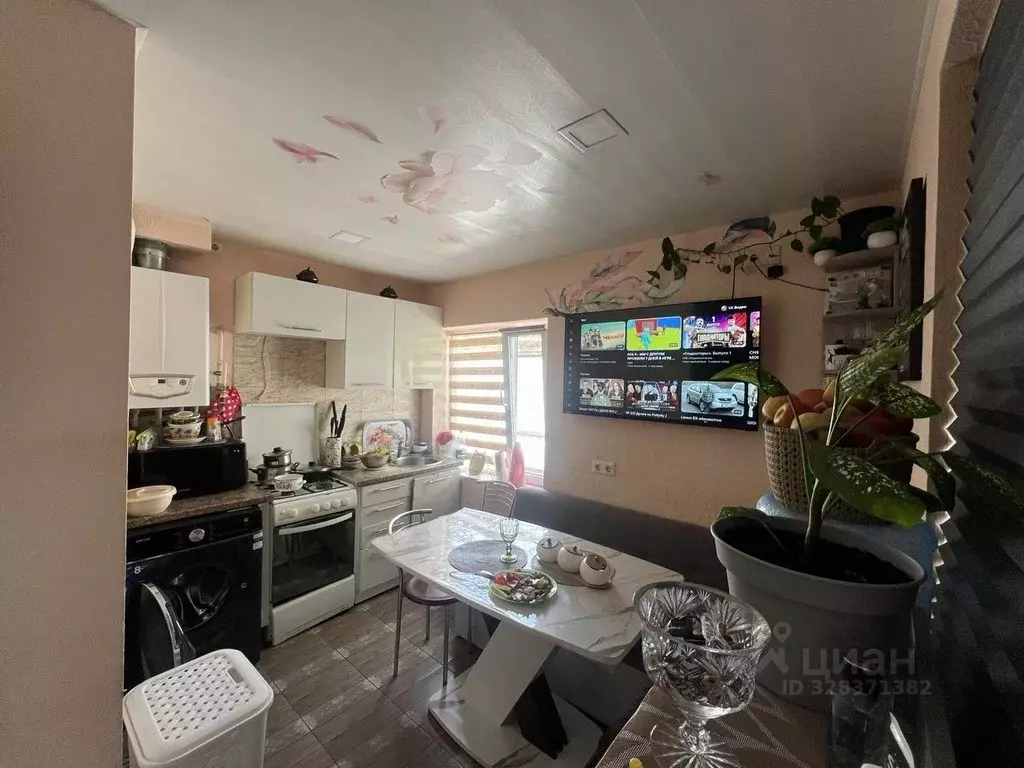 3-к кв. Крым, Евпатория ул. Демышева, 8 (46.1 м) - Фото 0