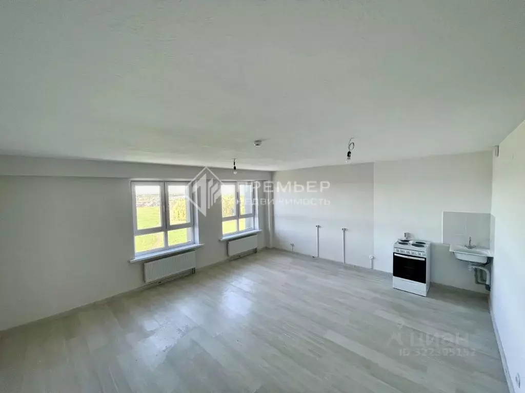 Студия Кировская область, Киров ул. Капитана Дорофеева, 16 (35.8 м) - Фото 1