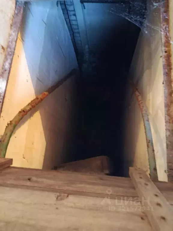 Гараж в Волгоградская область, Волгоград Нарвская ул., 22А (28 м) - Фото 2