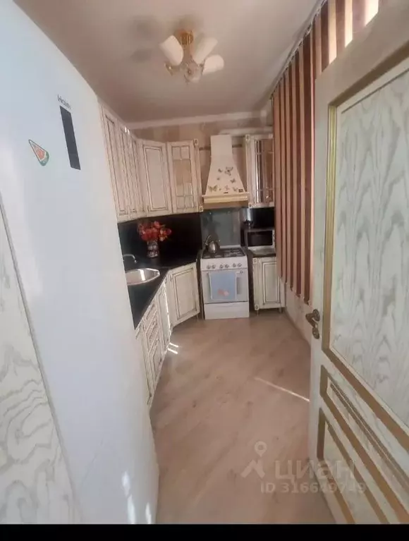 2-к кв. Дагестан, Каспийск ул. Ленина, 59А (72.0 м) - Фото 2