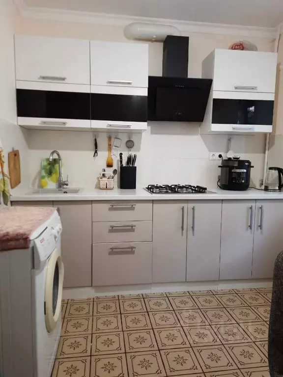 1-к кв. Краснодарский край, Сочи ул. Тимирязева, 4 (37.0 м) - Фото 0