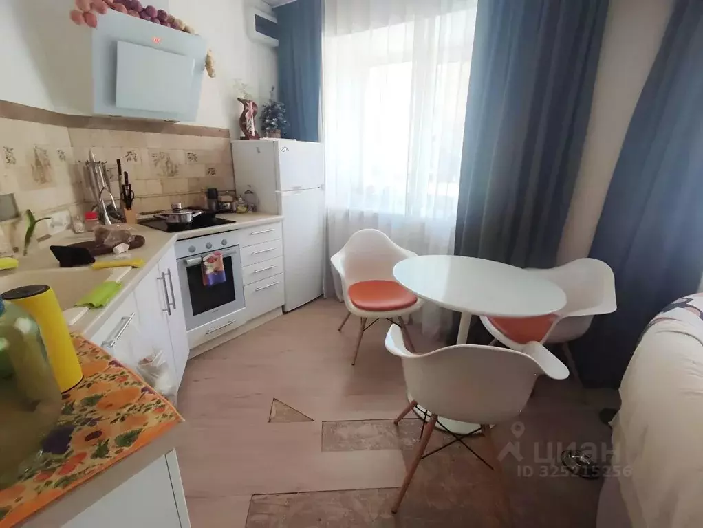 2-к кв. Красноярский край, Железногорск ул. Свердлова, 35А (50.0 м) - Фото 1