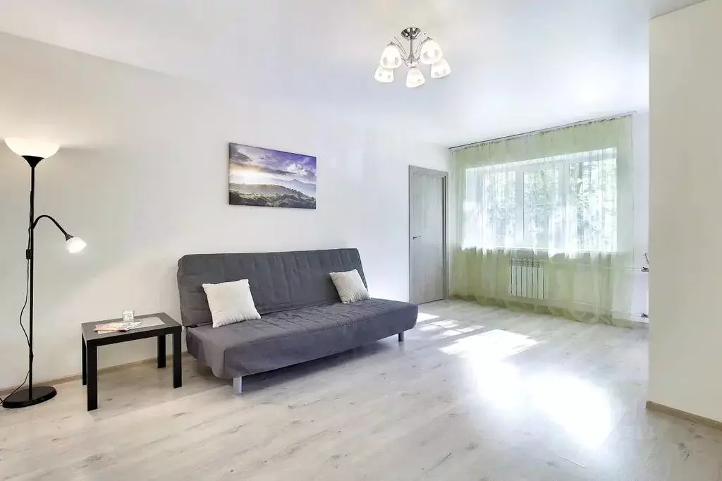 2-к кв. Карелия, Петрозаводск ул. Дзержинского, 10 (46.0 м) - Фото 0