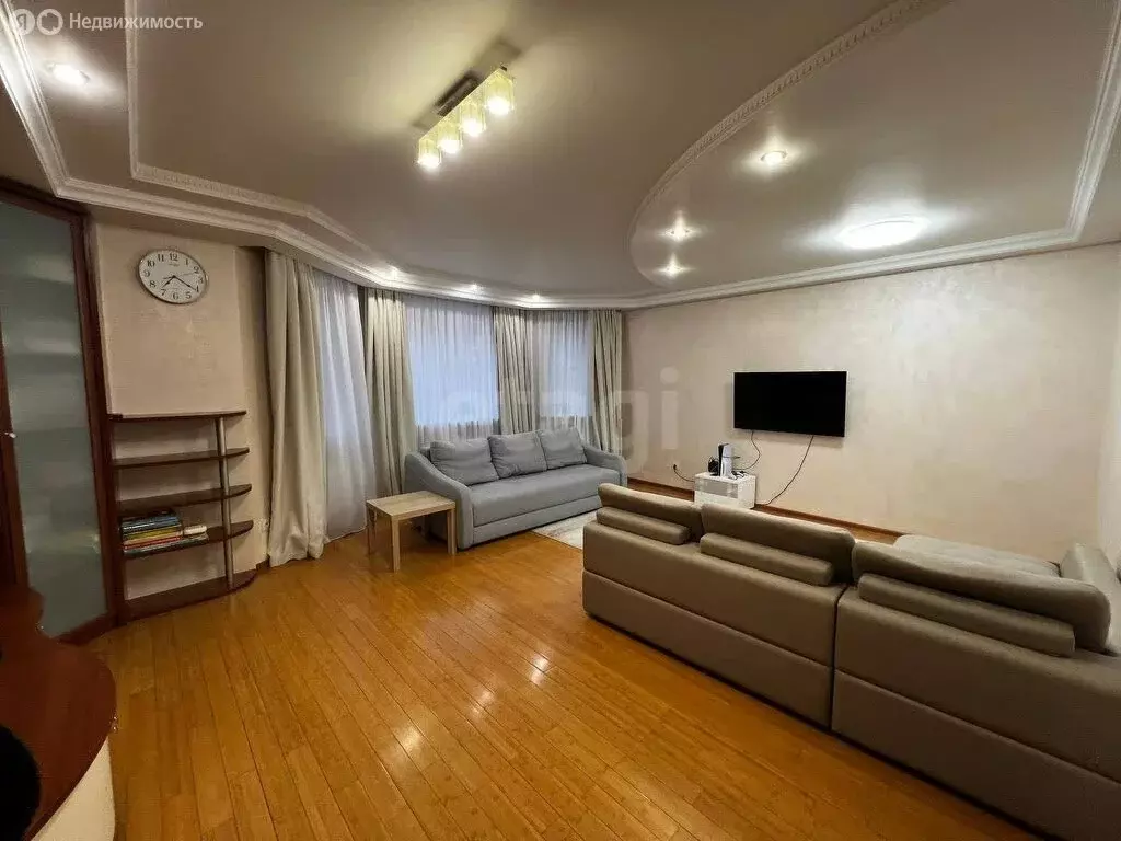 3-комнатная квартира: Иркутск, Красноказачья улица, 127 (104 м) - Фото 1
