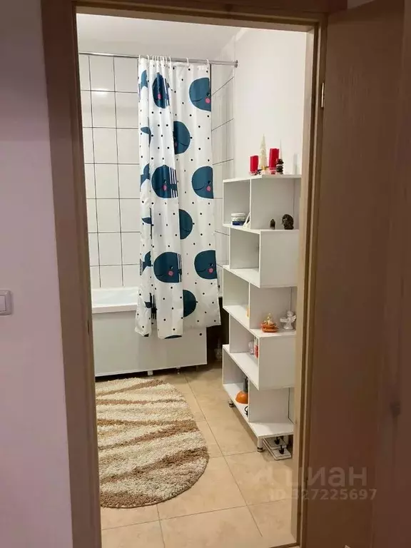 3-к кв. Свердловская область, Екатеринбург ул. Кировградская, 12 (64.0 ... - Фото 2