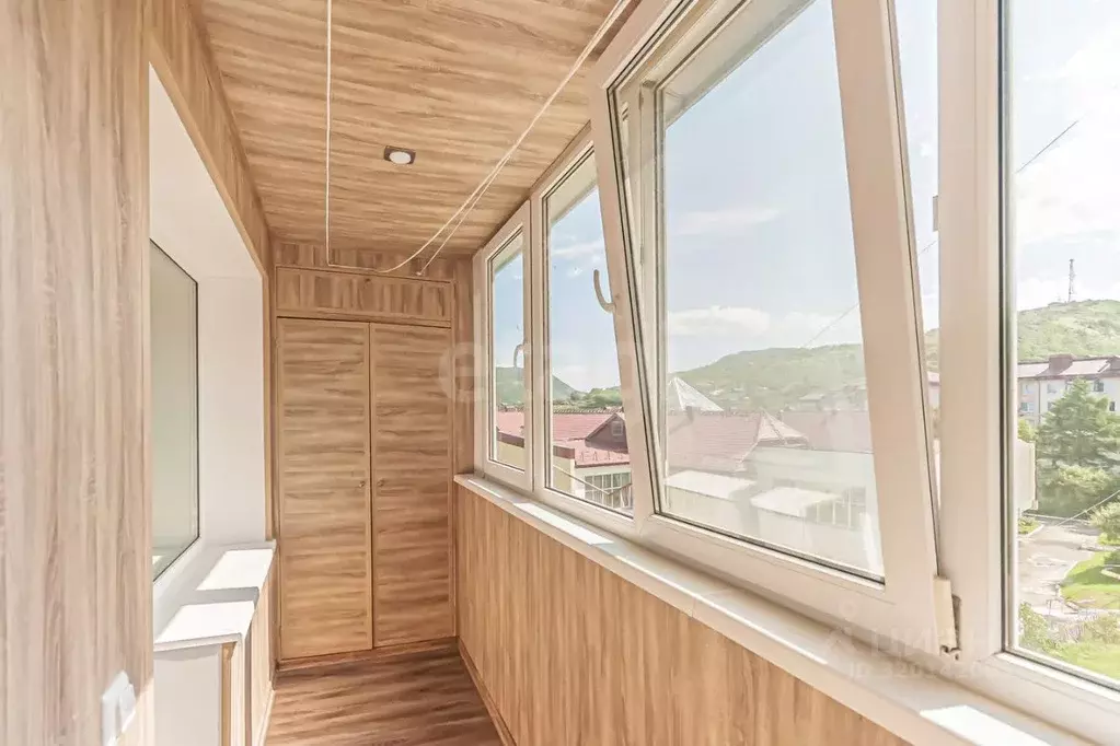 2-к кв. Сахалинская область, Холмск Первомайская ул., 10 (50.3 м) - Фото 1