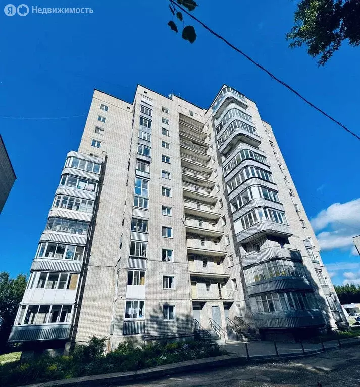 3-комнатная квартира: Киров, улица Северная Набережная, 9 (74 м) - Фото 1