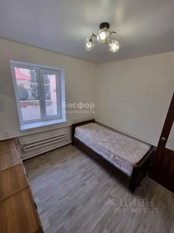 3-к кв. Крым, Феодосия ул. Ленинградская, 21 (54.3 м) - Фото 1