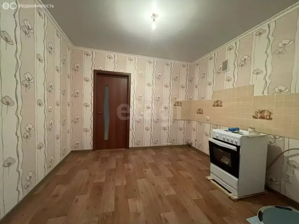 1-комнатная квартира: Энгельс, Полтавская улица, 11/2 (37.1 м) - Фото 1