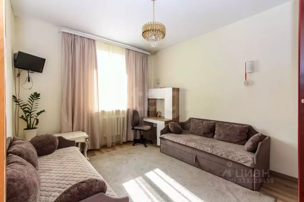 2-к кв. Тюменская область, Тюмень Шаимский проезд, 12 (73.7 м) - Фото 1