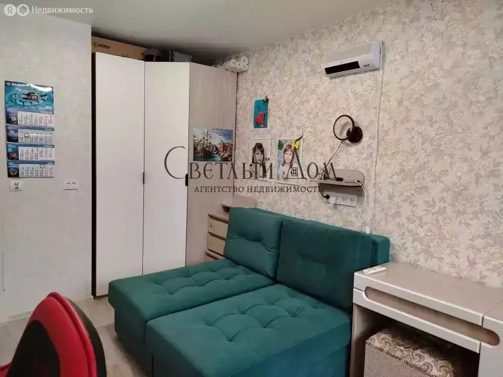 2-комнатная квартира: Чернушка, Коммунистическая улица, 27 (40.7 м) - Фото 1