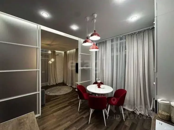 2-к кв. Новосибирская область, Новосибирск ул. Кирова, 236 (45.0 м) - Фото 0