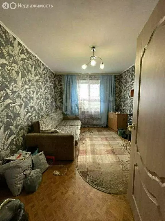 3-комнатная квартира: Нижний Новгород, улица Строкина, 8 (59.6 м) - Фото 0