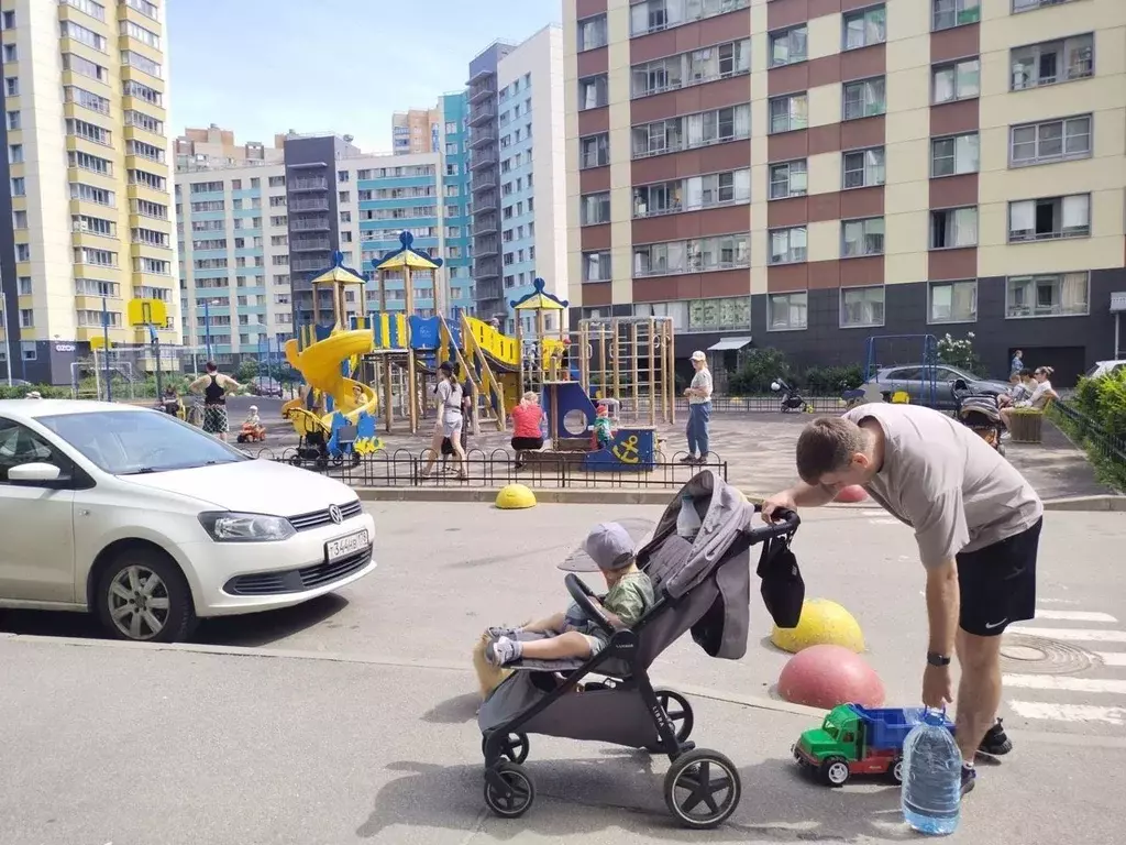 Помещение свободного назначения в Ленинградская область, Кудрово г. ... - Фото 0