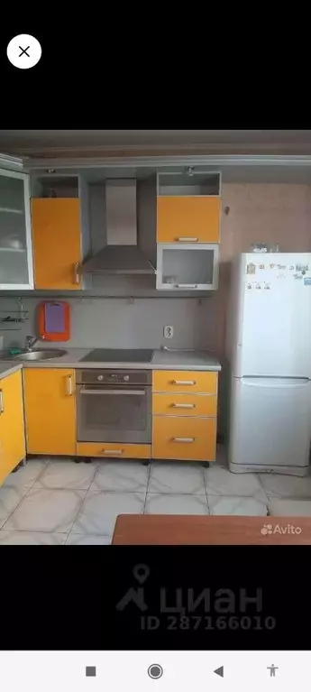 3-к кв. Курская область, Курск просп. Вячеслава Клыкова, 28 (82.0 м) - Фото 1