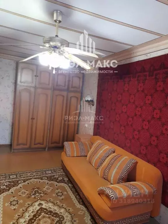 1-к кв. Брянская область, Брянск ул. Металлургов, 35 (30.0 м) - Фото 1