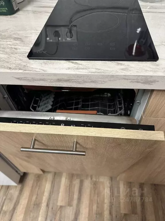 Студия Московская область, Красногорск городской округ, д. Глухово ул. ... - Фото 1