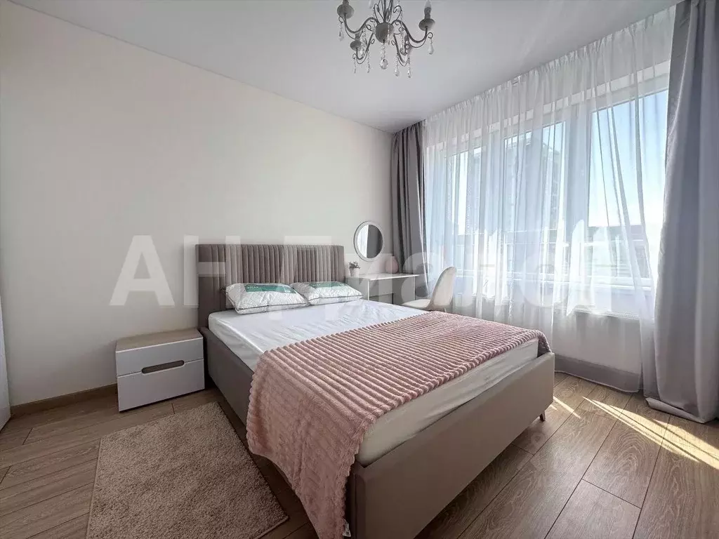 1-к кв. Свердловская область, Екатеринбург ул. Печатников, 5 (45.0 м) - Фото 0