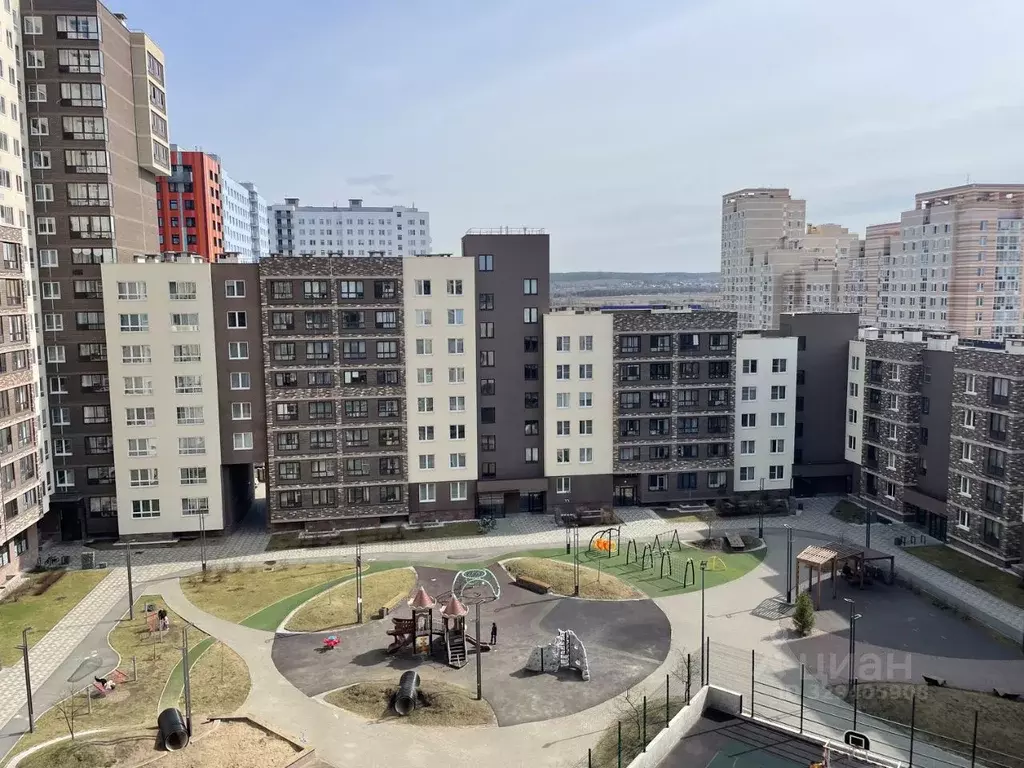 1-к кв. Свердловская область, Екатеринбург ул. Чемпионов, 3 (37.2 м) - Фото 1