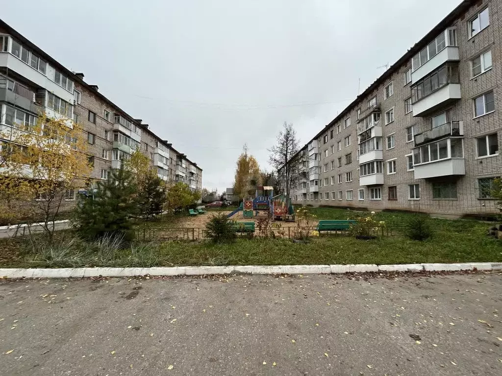 2-к кв. Тверская область, Ржев ул. Никольская, 47 (50.9 м) - Фото 1