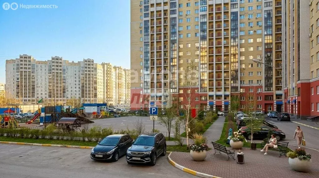 Квартира-студия: Омск, улица Перелёта, 34 (46 м) - Фото 1
