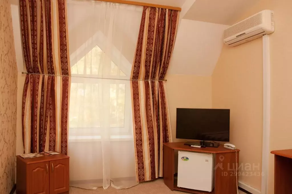 Комната Хакасия, Абакан просп. Дружбы Народов, 16А (17.0 м) - Фото 1