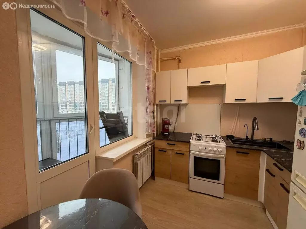 1-комнатная квартира: Брянск, улица Костычева, 72 (35 м) - Фото 1