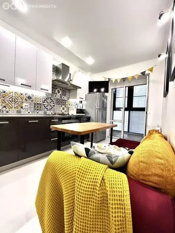 1-комнатная квартира: Тверь, улица Павлова, 17 (49 м) - Фото 2