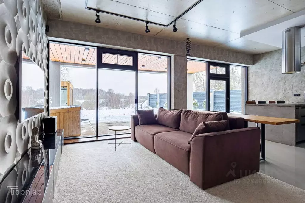 Дом в Ленинградская область, Всеволожский район, Бугровское городское ... - Фото 1