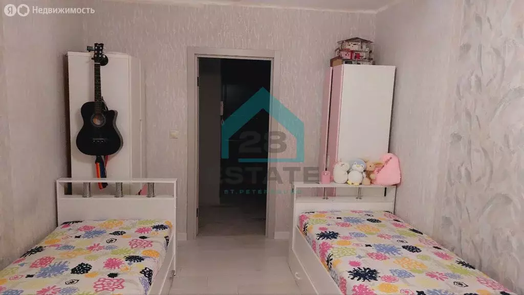 3-комнатная квартира: Парголово, улица Фёдора Абрамова, 16к1 (75.4 м) - Фото 0