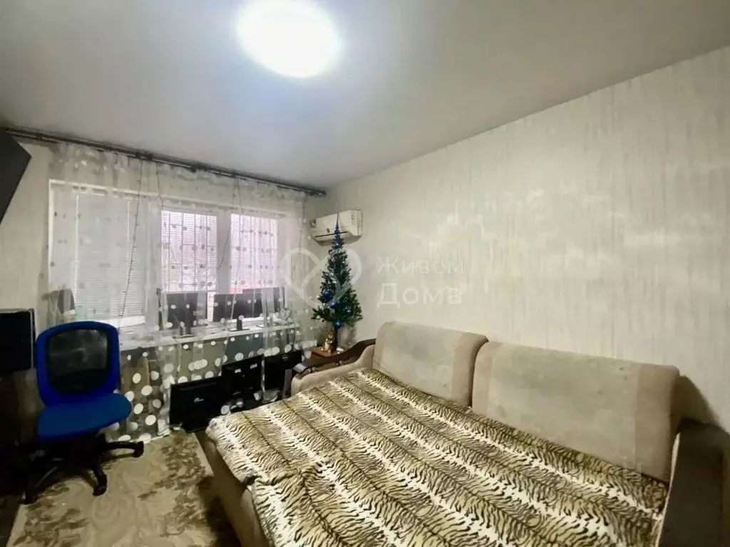 2-к кв. Волгоградская область, Волгоград ул. Лавочкина, 10 (44.7 м) - Фото 0