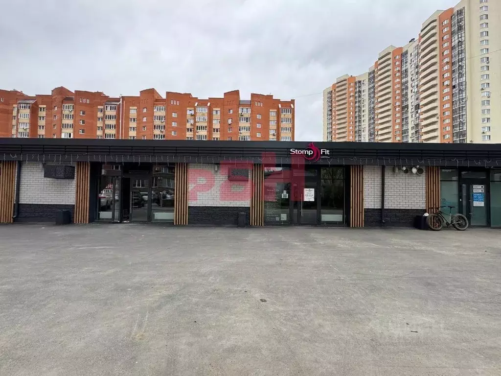 Помещение свободного назначения в Тюменская область, Тюмень Заречный ... - Фото 1
