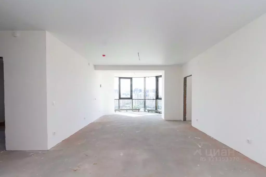 3-к кв. Красноярский край, Красноярск ул. Авиаторов, 34 (95.0 м) - Фото 1