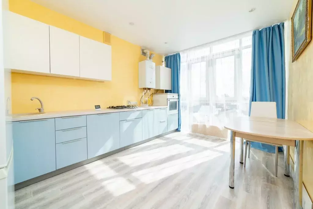 3-к кв. Пермский край, Пермь Высоковольтная ул., 12 (100.0 м) - Фото 1