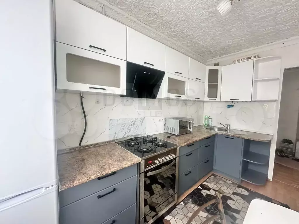 3-к. квартира, 64 м, 1/9 эт. - Фото 1
