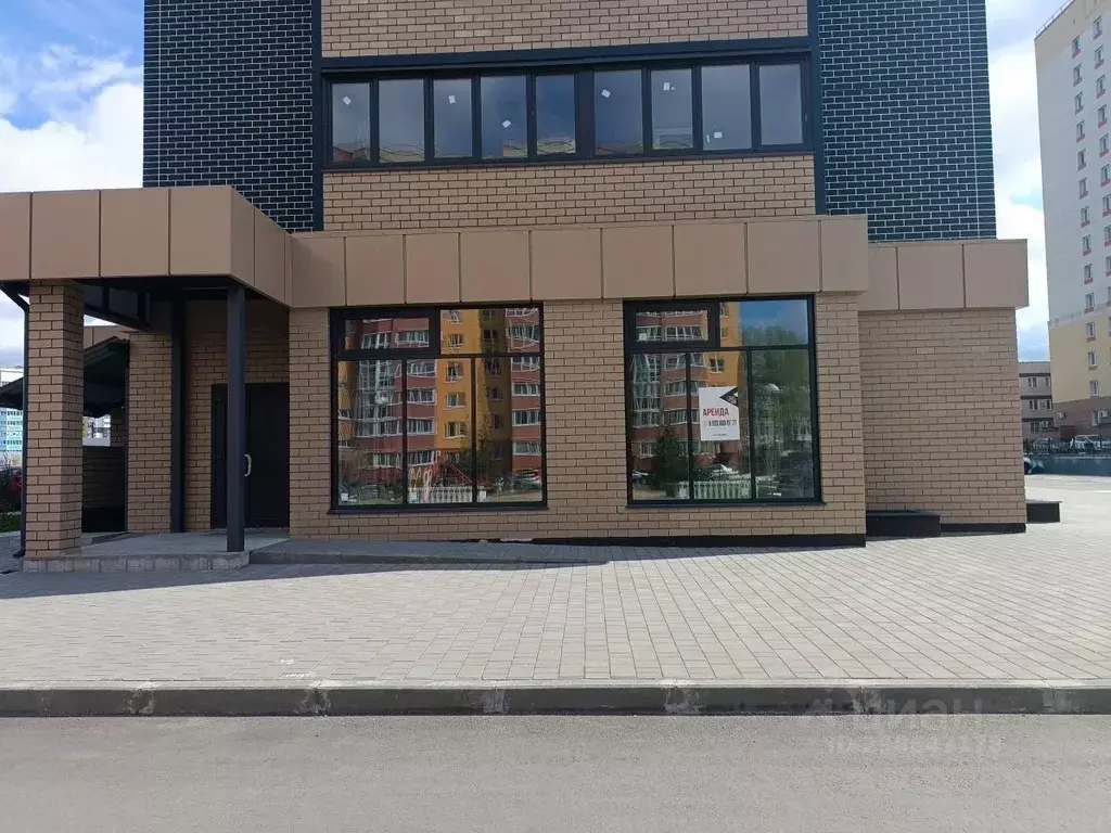 Помещение свободного назначения в Брянская область, Брянск ул. ... - Фото 0