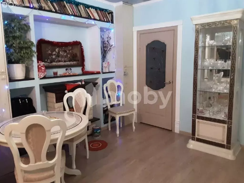 3-комнатная квартира: Калининград, Товарная улица, 14 (91 м) - Фото 0