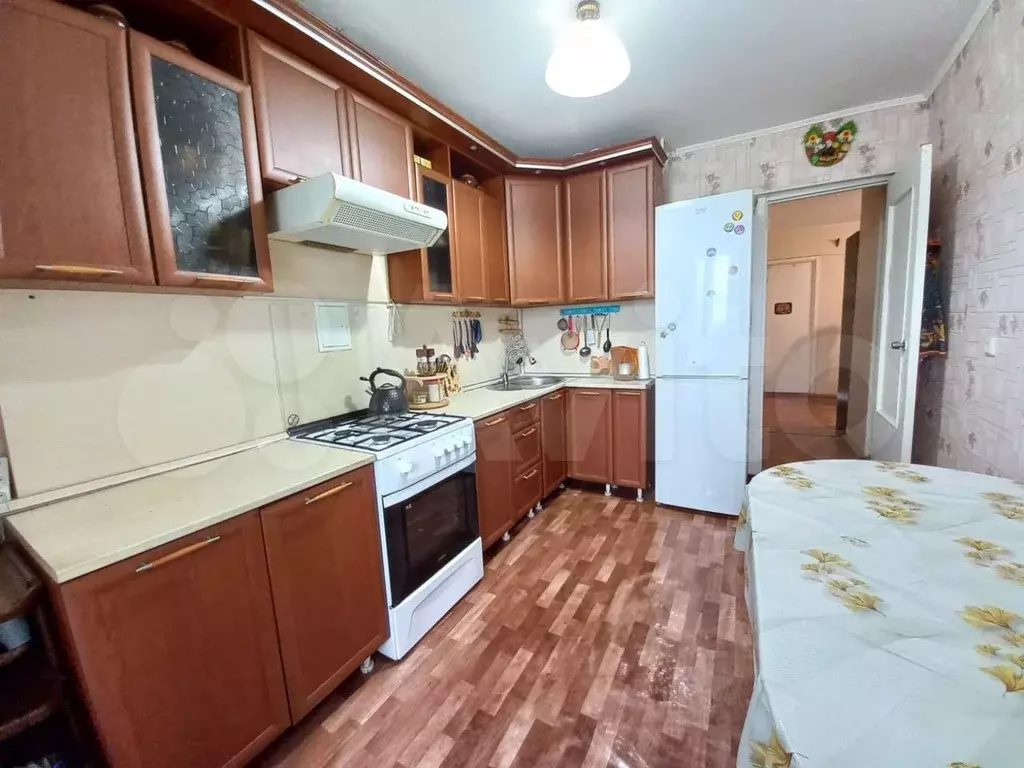2-к. квартира, 58 м, 3/10 эт. - Фото 0