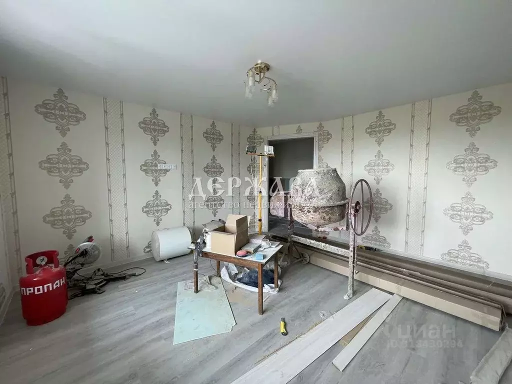 2-к кв. Белгородская область, Губкин Белгородская ул., 368В (49.3 м) - Фото 1