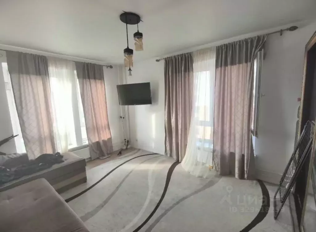 2-к кв. Москва ул. Саларьевская, 13к3 (56.0 м) - Фото 1