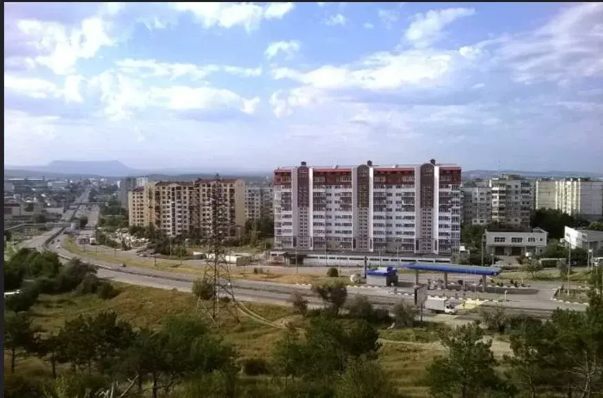 Участок в Крым, Симферополь ул. Межевая, 39 (10.0 сот.) - Фото 0