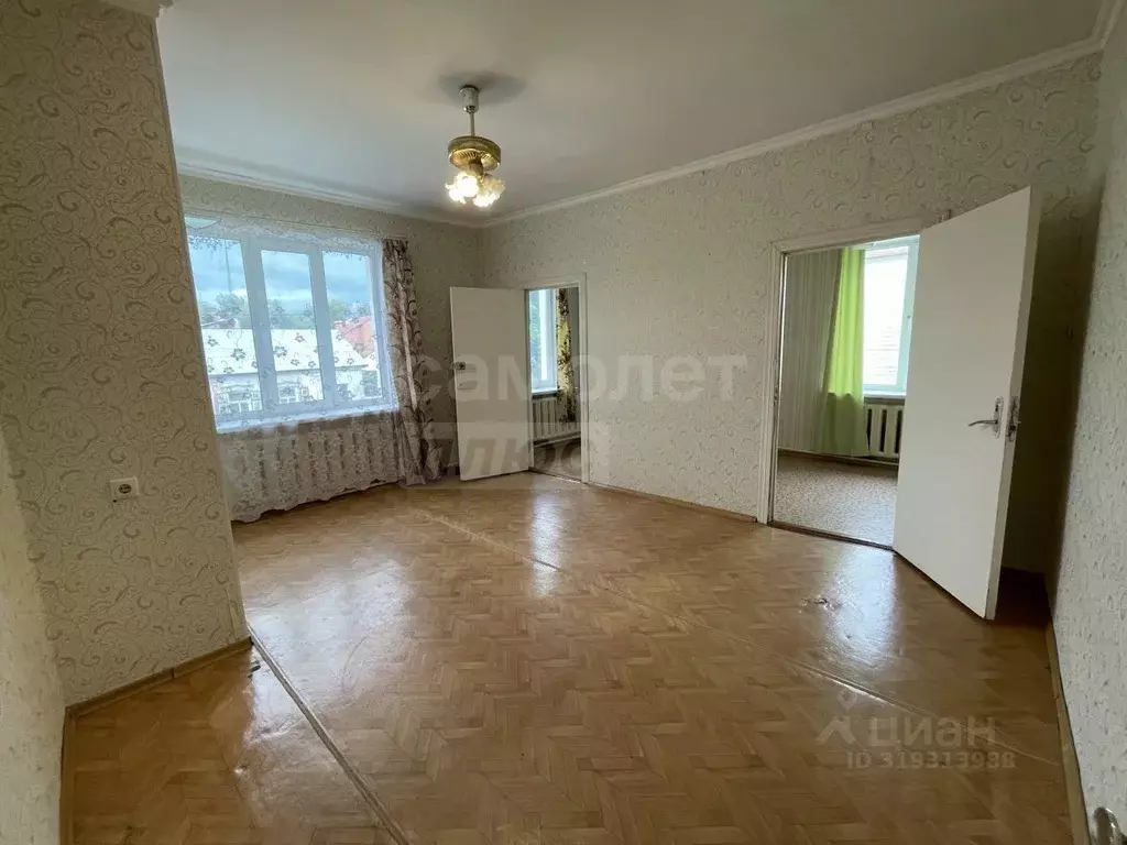 3-к кв. Оренбургская область, Оренбург ул. Яицкая, 35А (38.4 м) - Фото 1