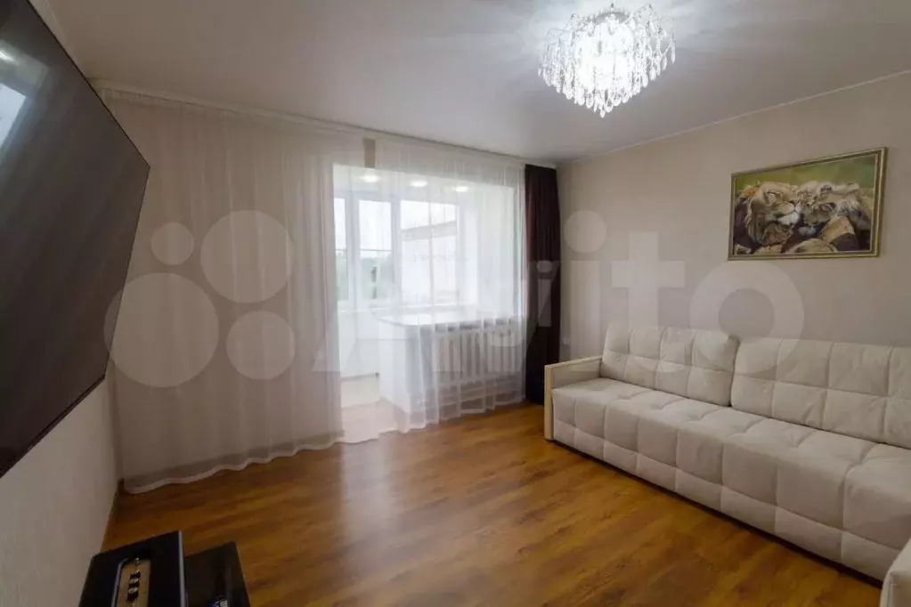 3-к. квартира, 65 м, 2/2 эт. - Фото 1